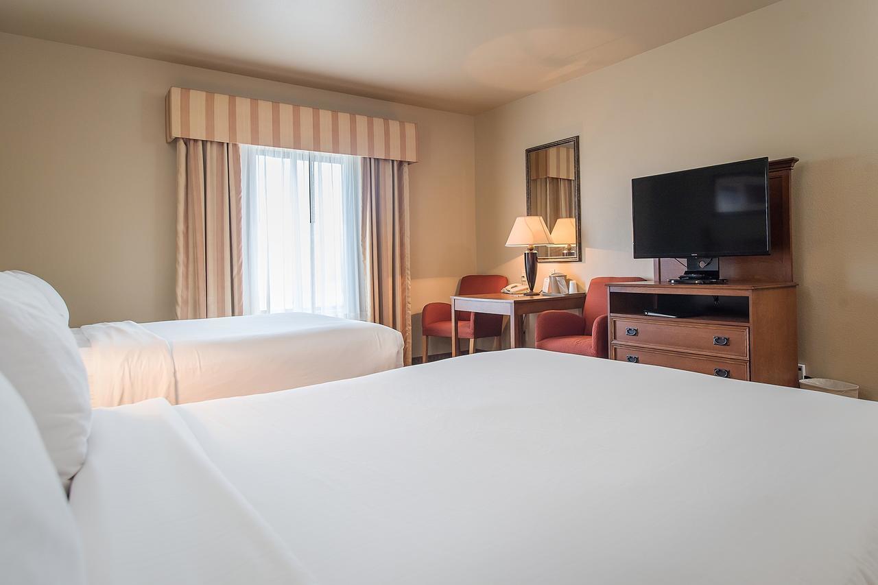 Baymont Inn & Suites By Wyndham Sturgis Dış mekan fotoğraf