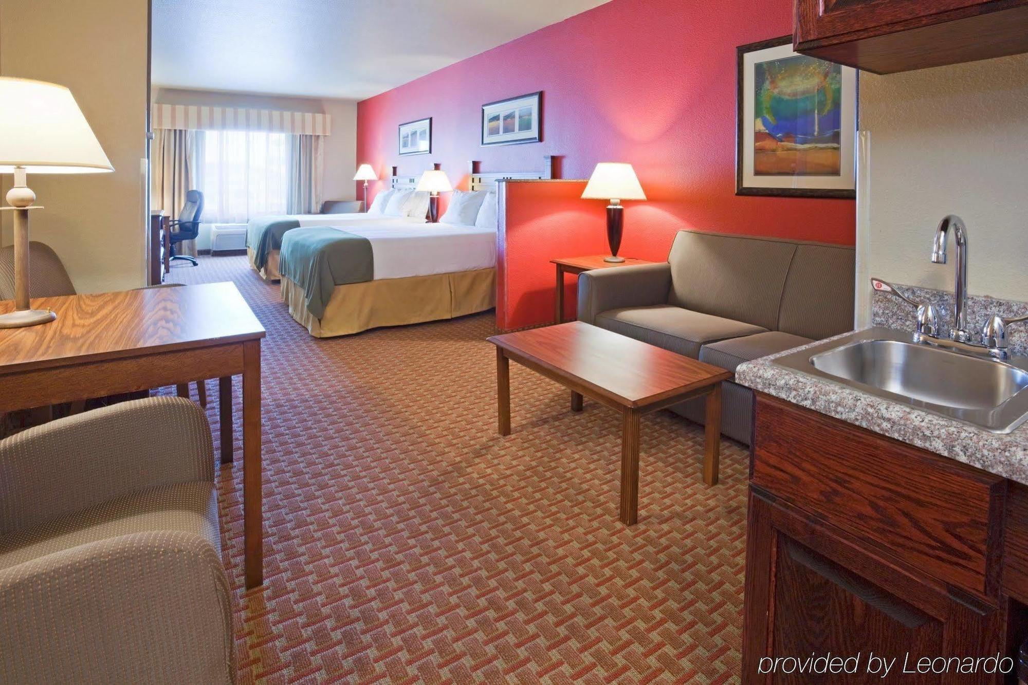 Baymont Inn & Suites By Wyndham Sturgis Dış mekan fotoğraf